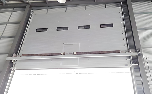 西安工业滑升门