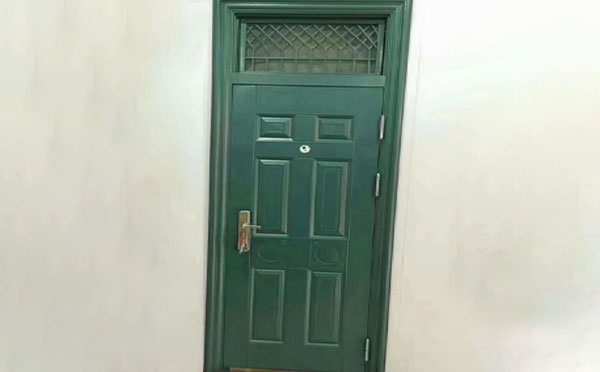 西安学校教室门