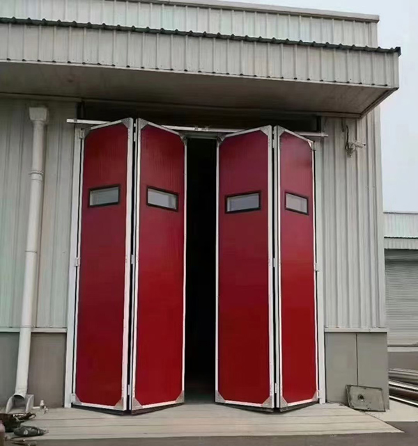 西安工业折叠门在大型装配车间出入口的应用实例